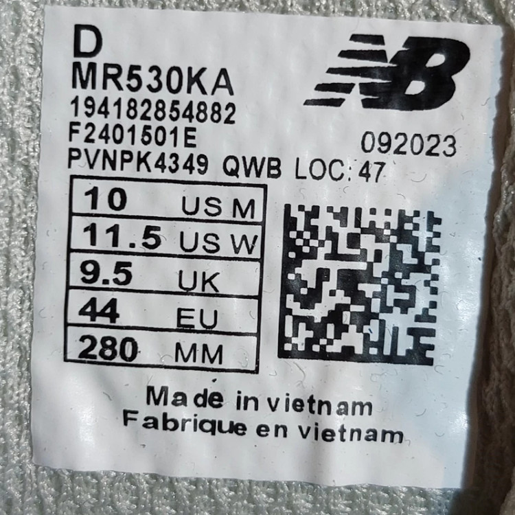 کتونی نیوبالانس 530محصول ویتنامnewbalance530